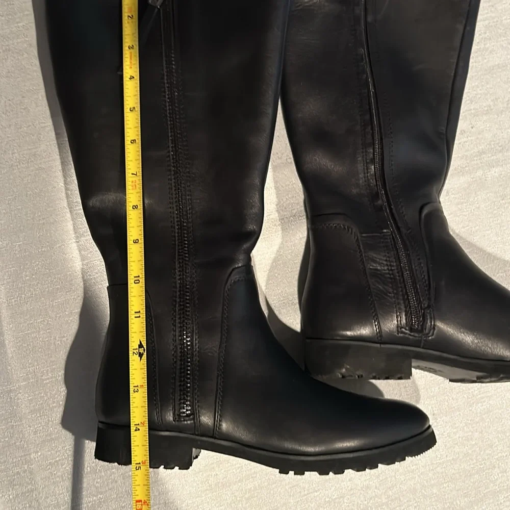 Naturalizer Women’s Tall Black Boots w/ Textured Bottom Size 6.5 Like new - Picture 5 of 16